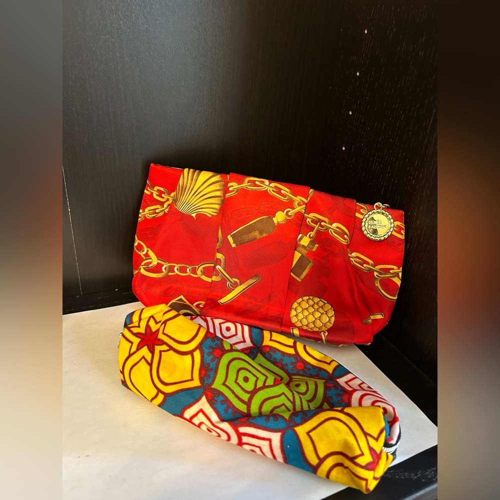 Cosmetic bags